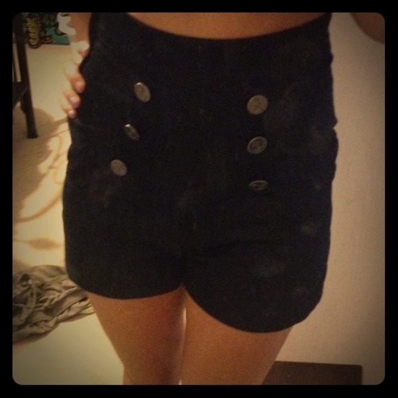 High waisted vintage sailor shorts