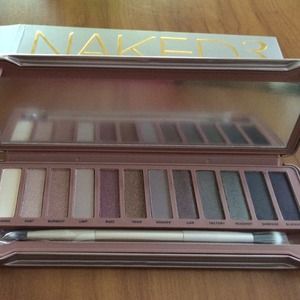 Naked 3 eyeshadow