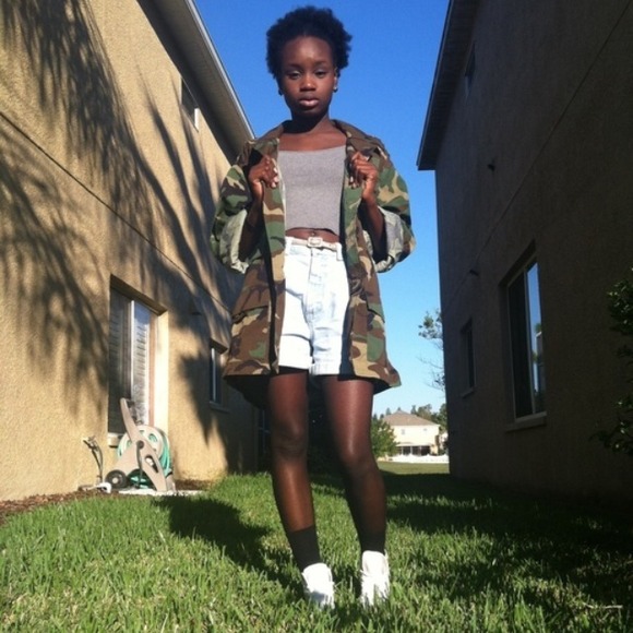 🌸 TRADED- Army jacket - Picture 3 of 4