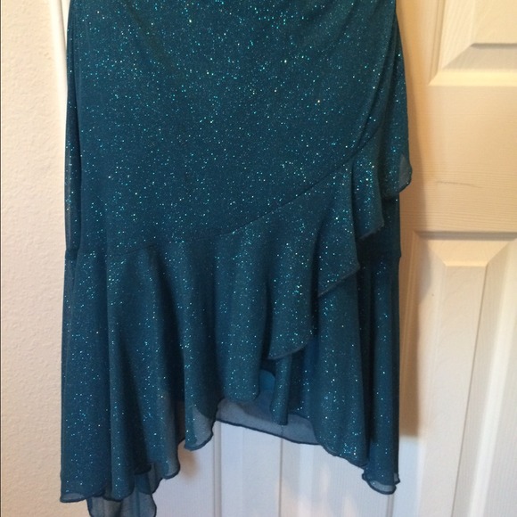 🔻Beautiful teal party dress. - Picture 3 of 4
