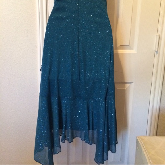 🔻Beautiful teal party dress. - Picture 4 of 4