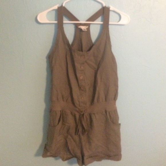 Army green romper