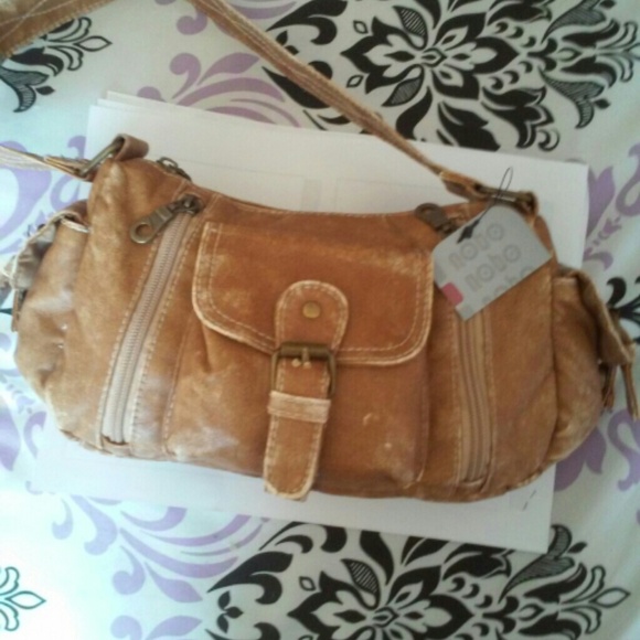 🚫SOLD on Vinted🚫 NWT Small hobo bag