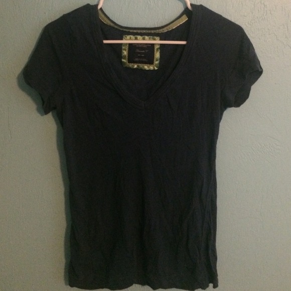 American eagle favorite tee