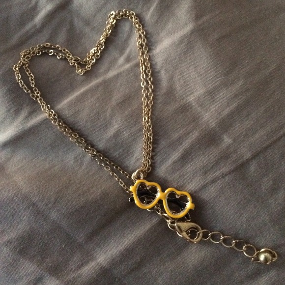 Sunnies necklace!