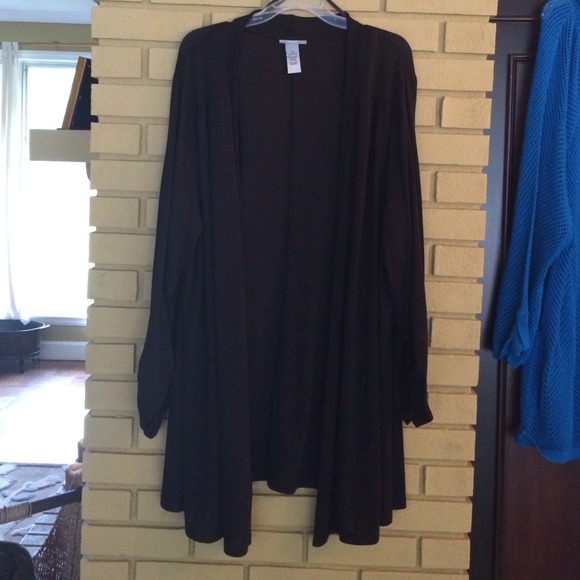 Flowing cardigan sweater