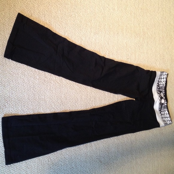 Lululemon Astro Pant!
