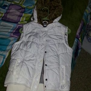 American eagle women's vest