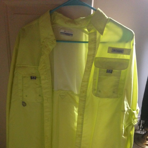 Columbia PFG shirt