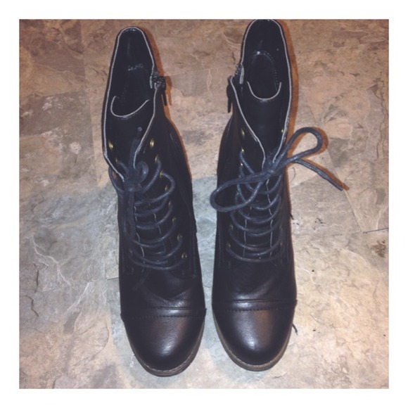 ✖️ SOLD ON VINTED ✖️ - Picture 2 of 4