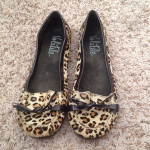 leopard Flats!