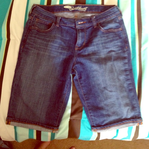 Old navy bermuda denim shorts.