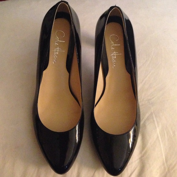 Cole Haan Margot pump II in black patent size 8.5