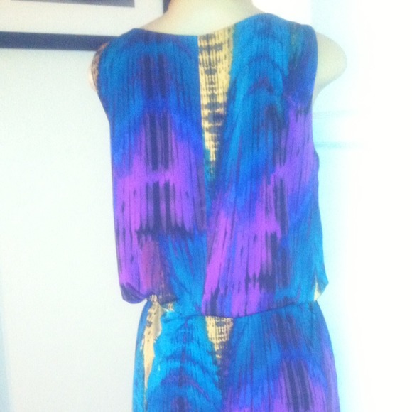 !!SOLD!! Gorgeous MultiColor Summer Dress - Picture 4 of 4