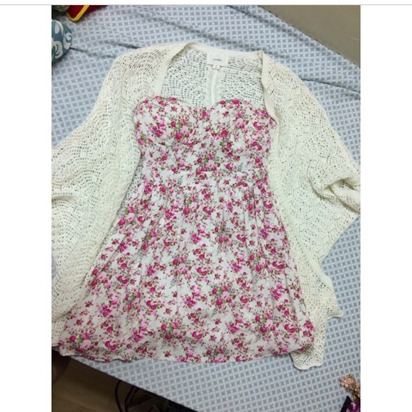 Floral flowy dress - Picture 1 of 1
