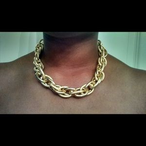 Gold Twisted Link Necklace