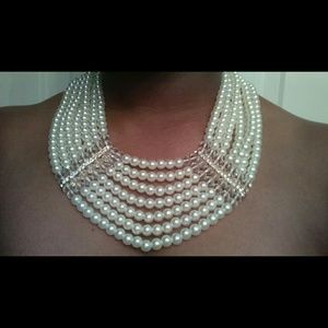 Multi pearl studded necklace & earring set