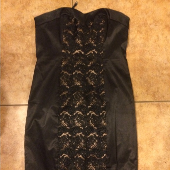 Bebe strapless dress
