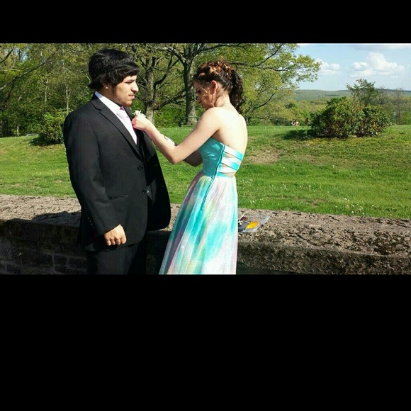 Prom Dress - Picture 2 of 3