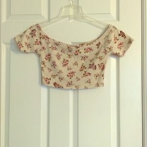 ❌Sold❌Brandy Melville boat off the shoulder  crop