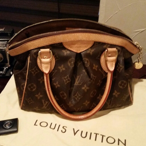 Authentic Louis Vuitton Tivoli