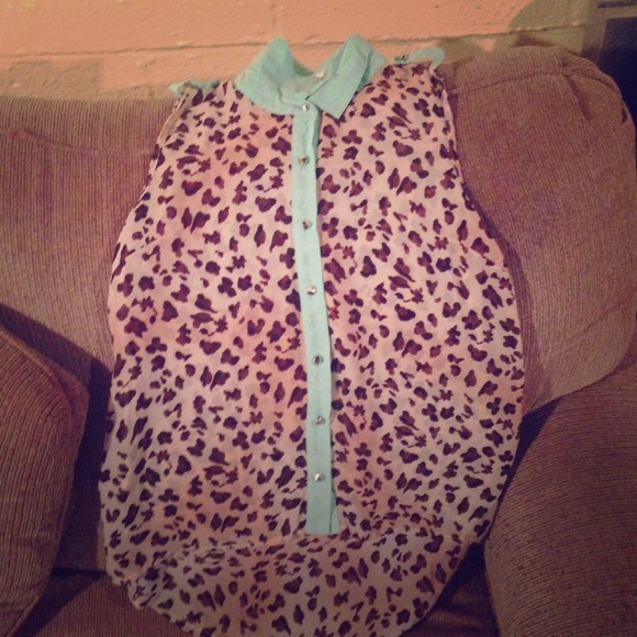 EM Seafoam Green & Cheetah Dressy Shirt