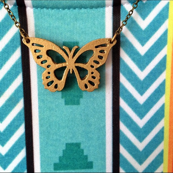 Hand-painted Butterfly Necklace - Picture 3 of 4