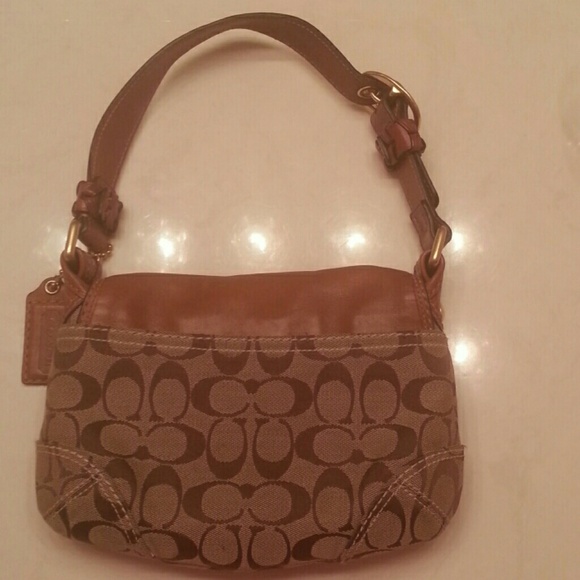 Coach Purse - Picture 2 of 4