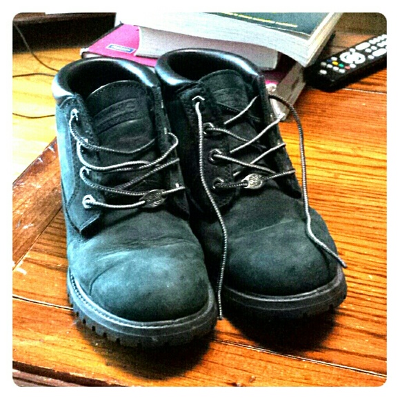 Black Timberlands