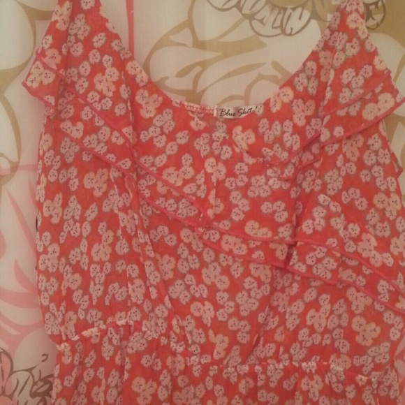 Strap Top - Picture 2 of 3