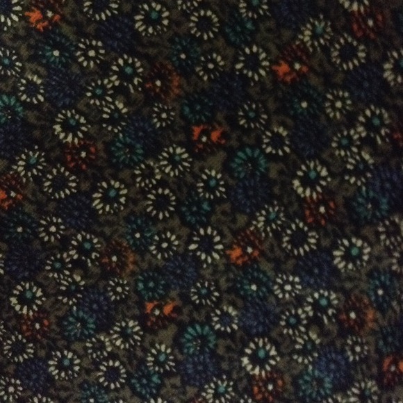 Levi shorts - Picture 2 of 2