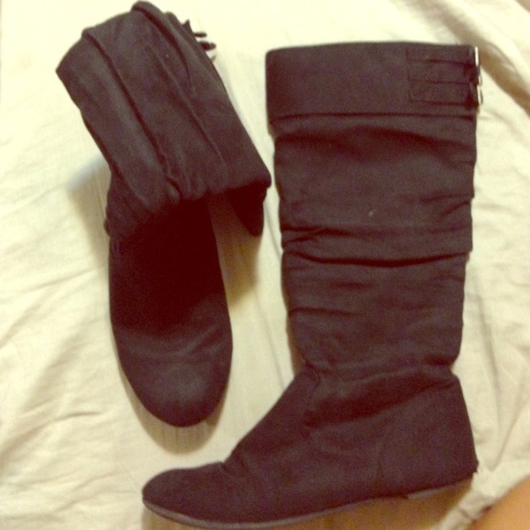 Black suede boots