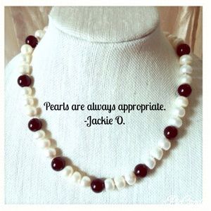 💯% Genuine PEARLS & Black Onyx Necklace.