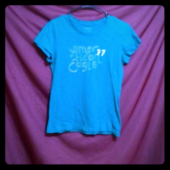 **American Eagle Tshirt