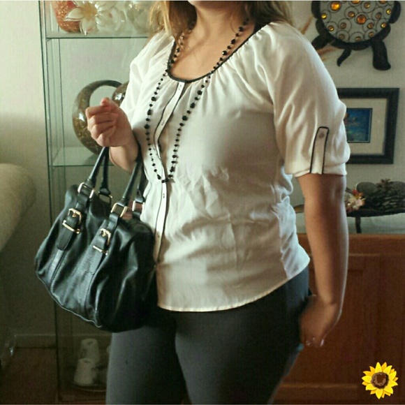 SOLD: White Express Blouse