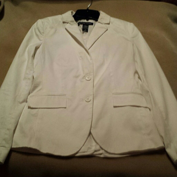 SOLD***SOLD****BUNDLED Nice Jones New York Blazer - Picture 4 of 4