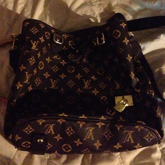 Handbag