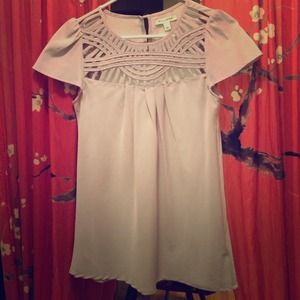 Grey blouse with design