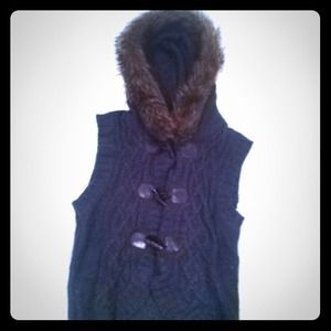 ✨Knit Vest W Buttons & Faux Fur Hood