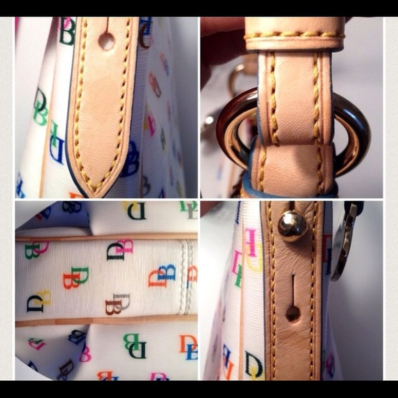SALE Dooney & Bourke Crossbody with authenticity - Picture 4 of 4