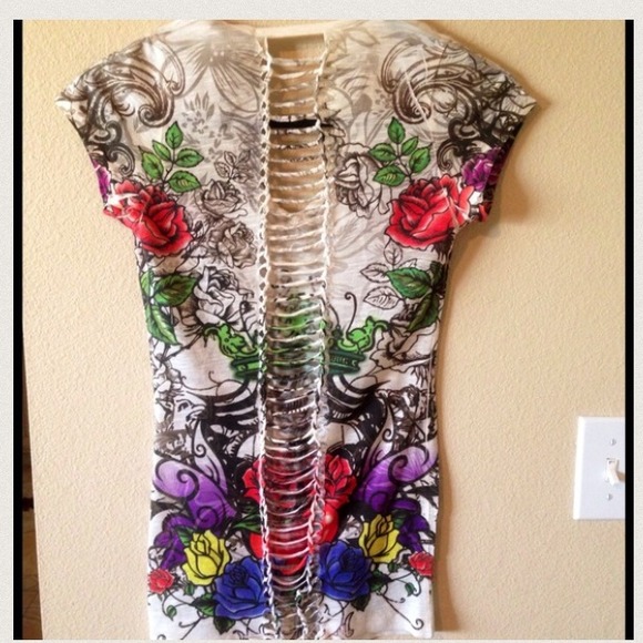 Wet seal shirt - Picture 2 of 2