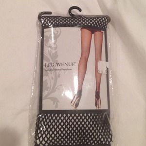 Leg avenue black spandex fishnets