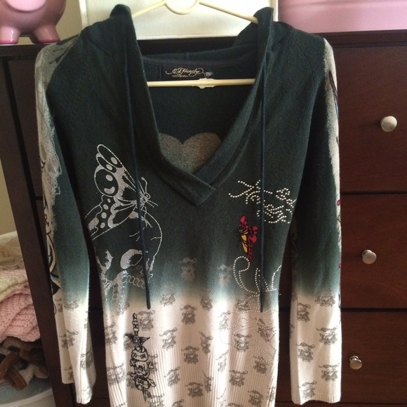 **REDUCED** Ed Hardy Love Kills