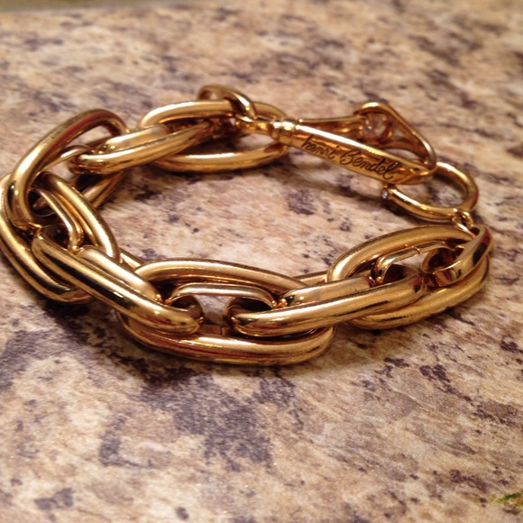 Henri Bendel chain bracelet (authentic)
