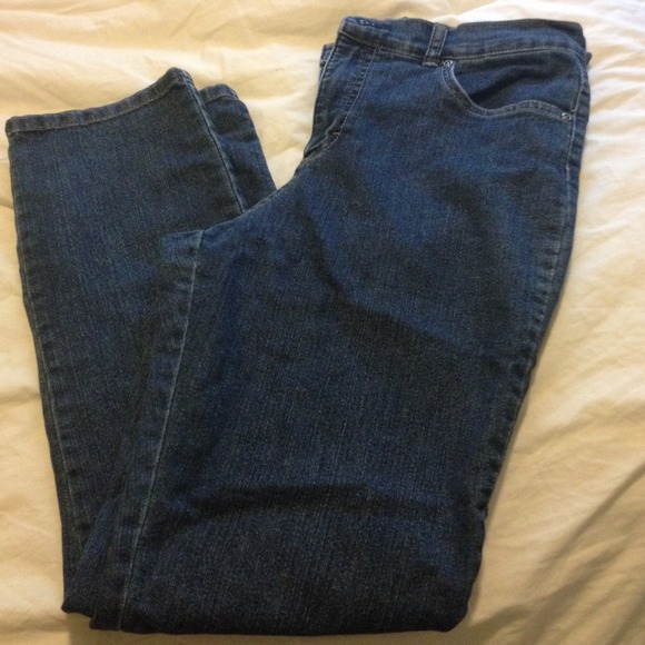 Jeans - Picture 1 of 2