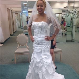 Davids bridal wedding dress brand new