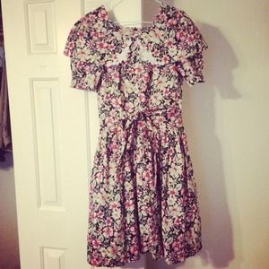 Floral vintage dress