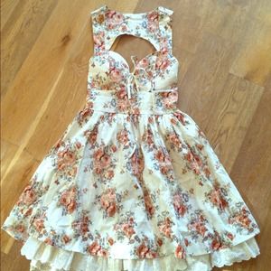 Floral vintage style dress