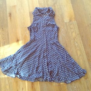 Vintage lightweight button down dress with collar