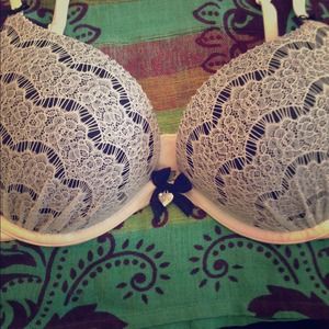 Hello sugar (2 cup up) la senza bra 32d